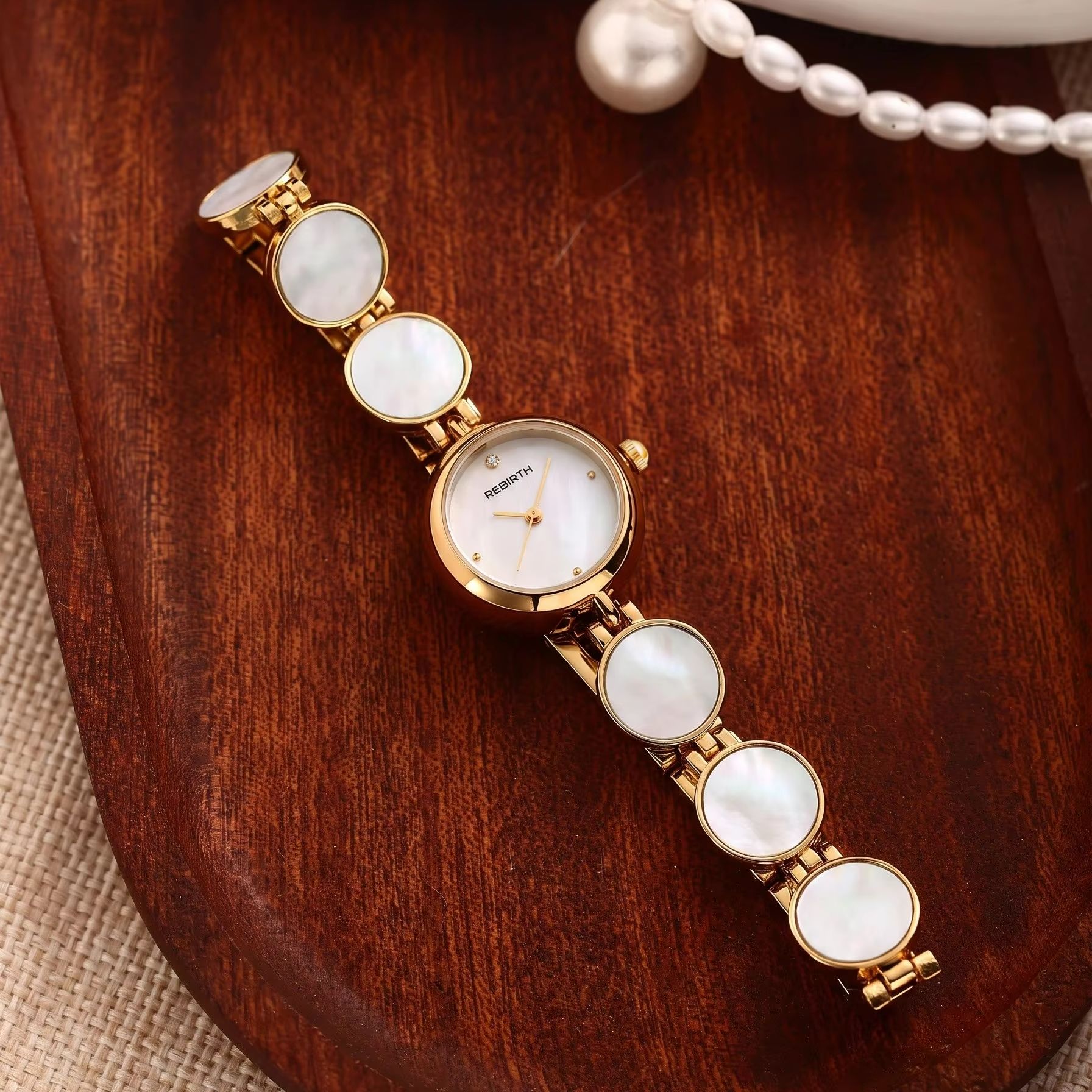 Luxuriöse Damen-Quarzuhr mit r – Luxury Watch Diamond Bewertung und Preis