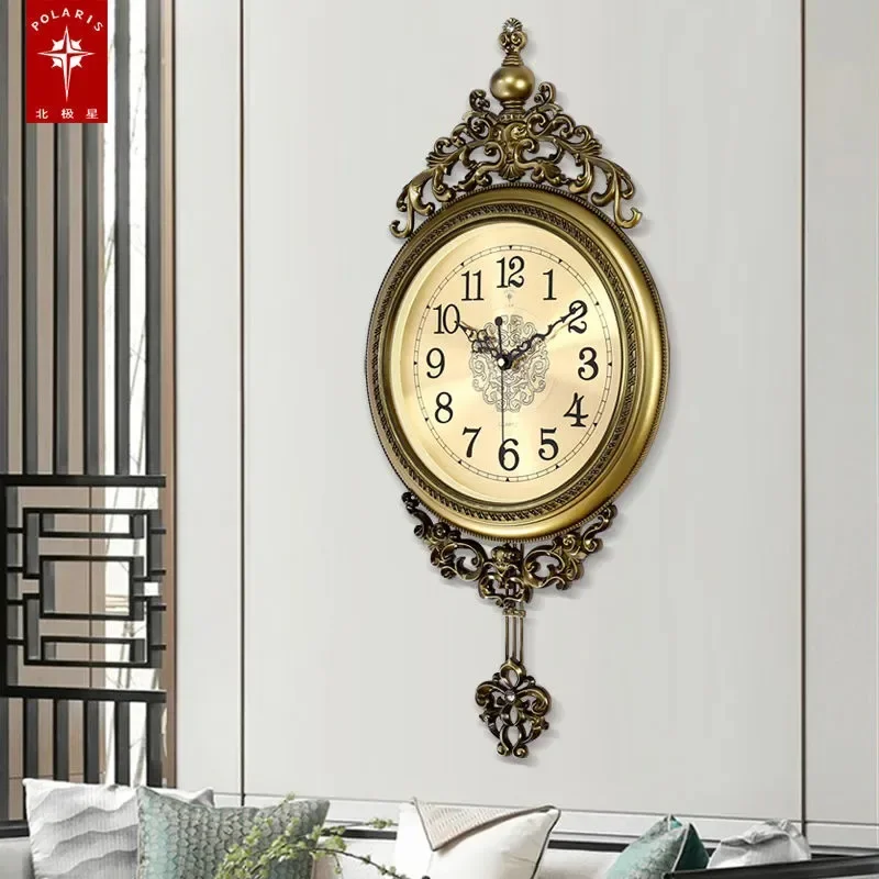 Große Luxuriöse Goldene Wanduh – Luxury Watch Europe Bewertung und Preis